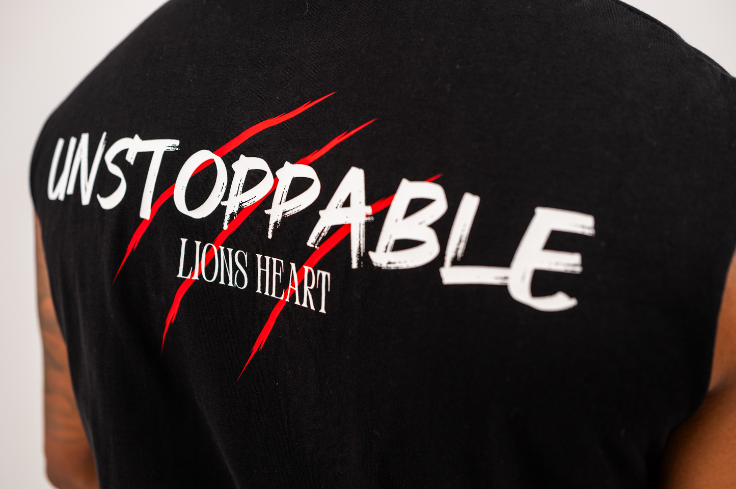 LIONS HEART “UNSTOPPABLE” Sleeveless Tee – Black