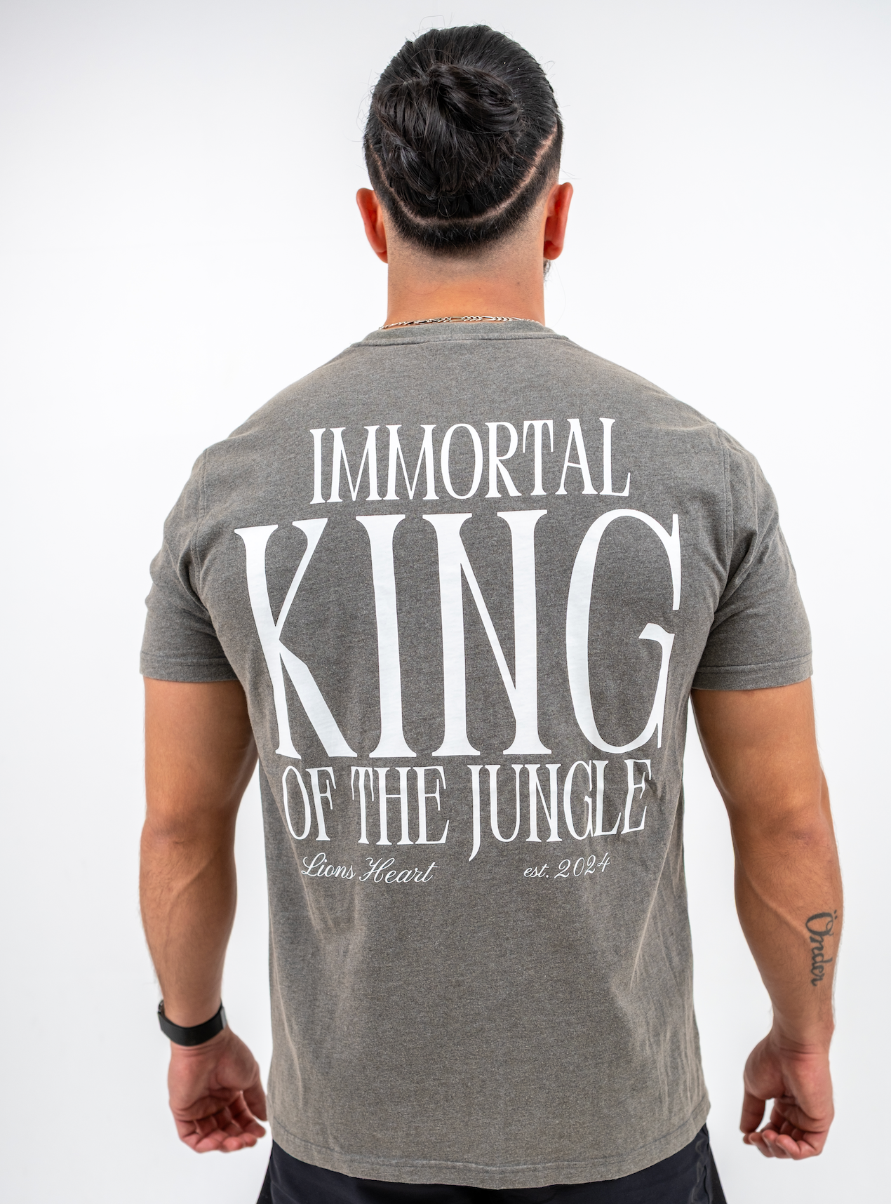 LIONS HEART “IMMORTAL – KING OF THE JUNGLE” TEE – GREY